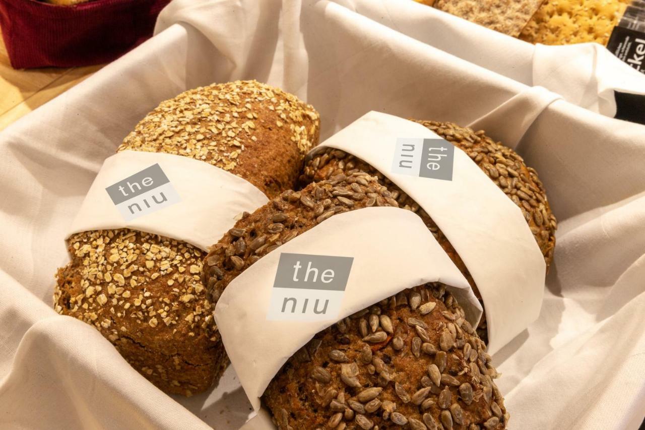 - The Niu, Dairy Hotel Haarlem